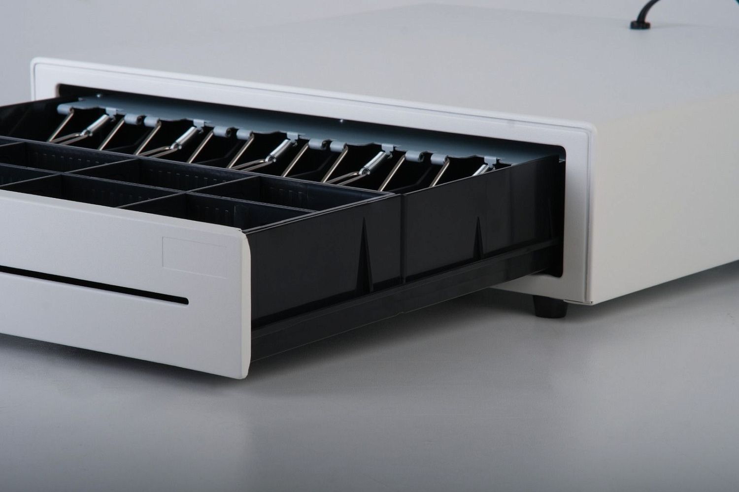 Денежный ящик SPACE 410K  автомат., 400*405*88, белый, большой