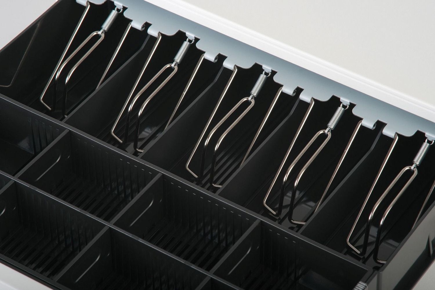 Денежный ящик SPACE 410K  автомат., 400*405*88, белый, большой